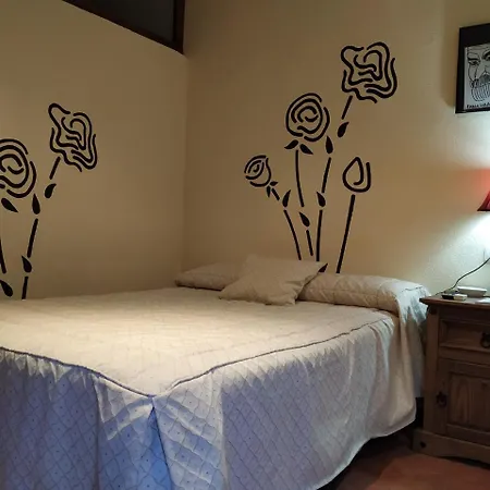 A Cantaros Esparragosa de Lares